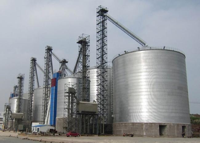 荆州大型钢板库构造参数及水泥储存质量